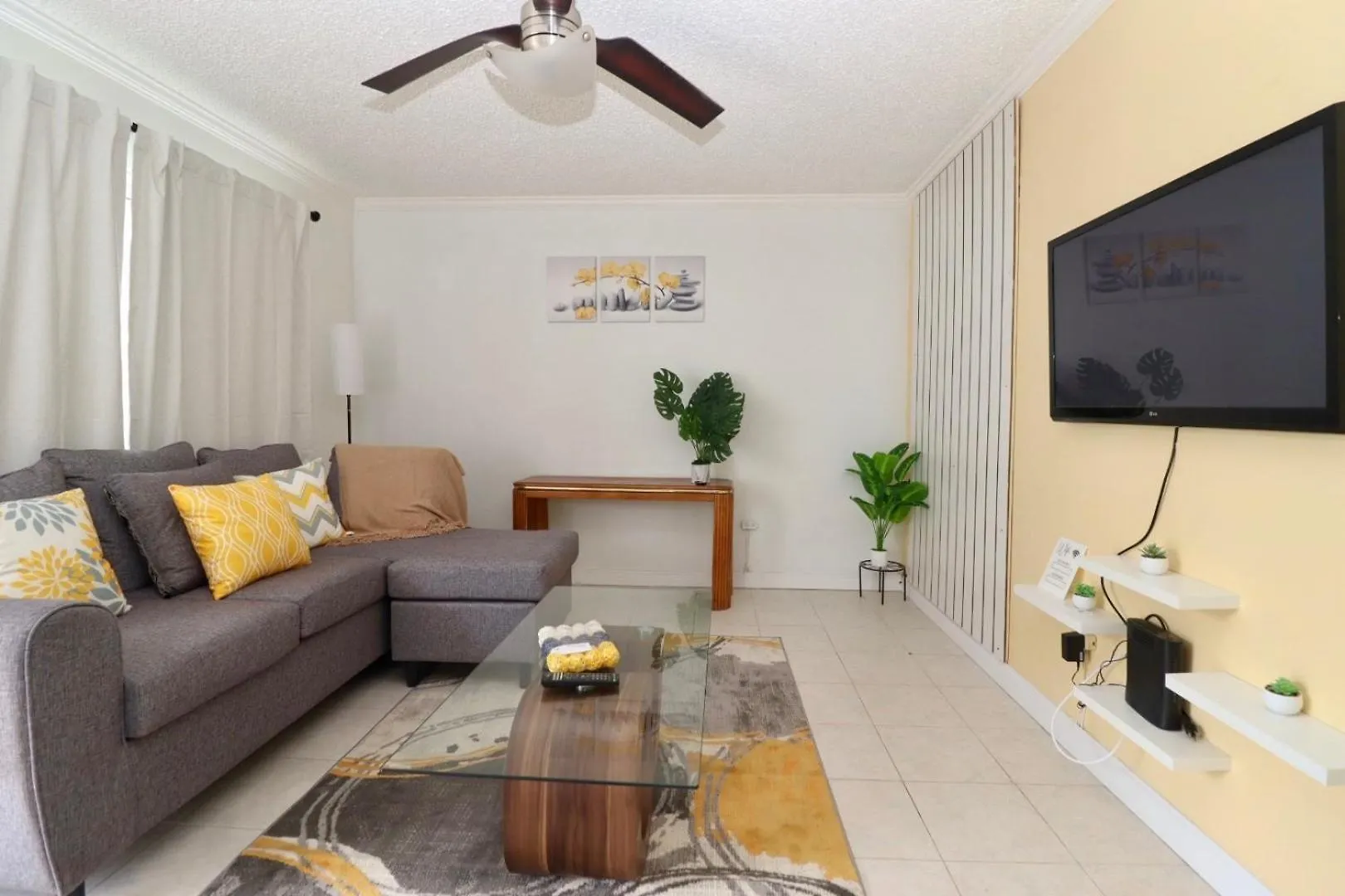 Nigger Corner Reas Cozy Suite